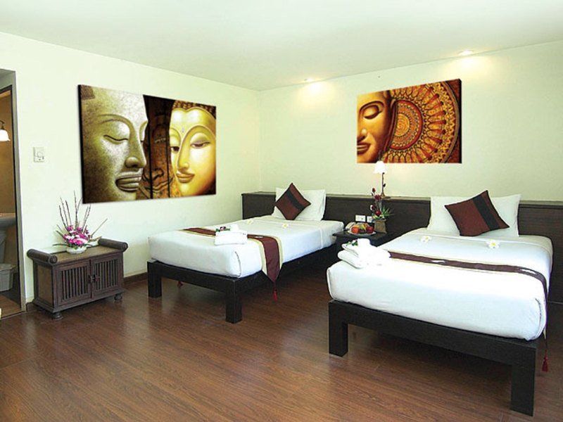 Phuket Heritage Hotel Karon Exterior foto